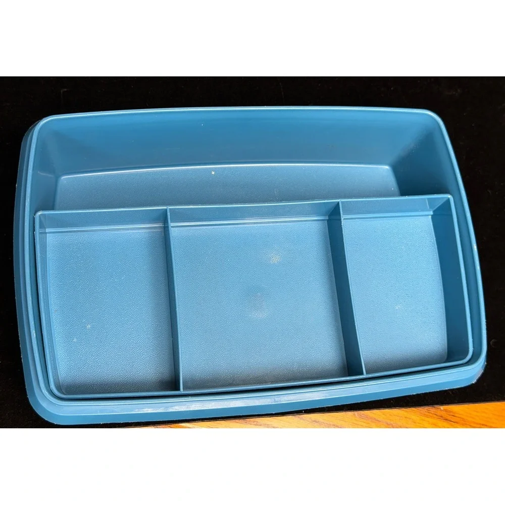 Vintage Tupperware/TupperCraft Blue Stow-Away Organizer Box with Tray 787-4